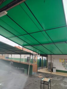 Fabricação e instalação de toldo